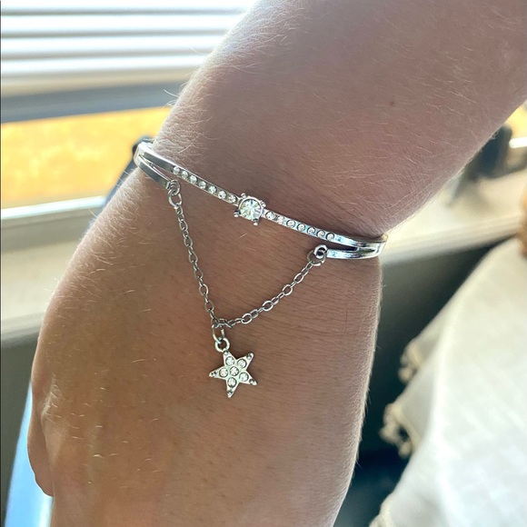 Dangle Drop Chain Star Silver & Rhinestone Crystal Clasp Bangle Bracelet - NEW - Picture 2 of 6